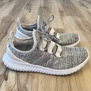 Men’s Adidas kaptirs